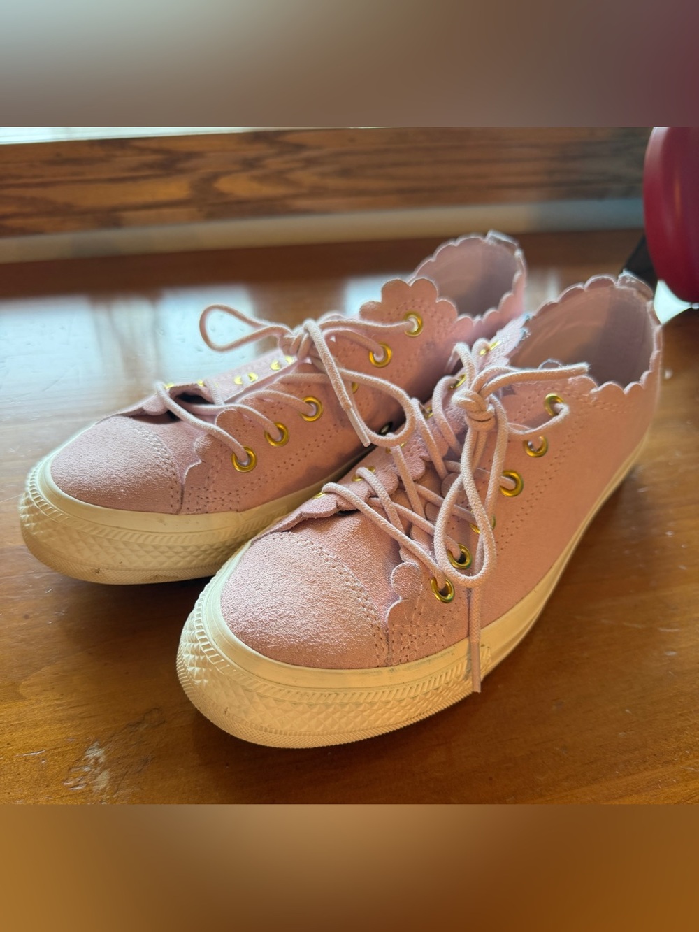 Converse Pink Scallop-Edge Low Top Sneakers